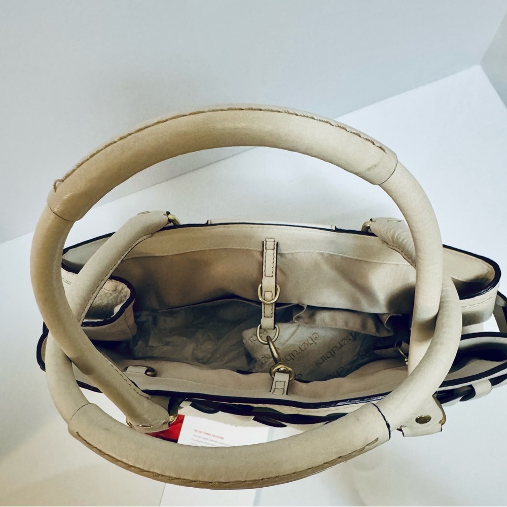 Coach Hampton Ivory Pebbled Leather Satchel - Picture 4 of 9